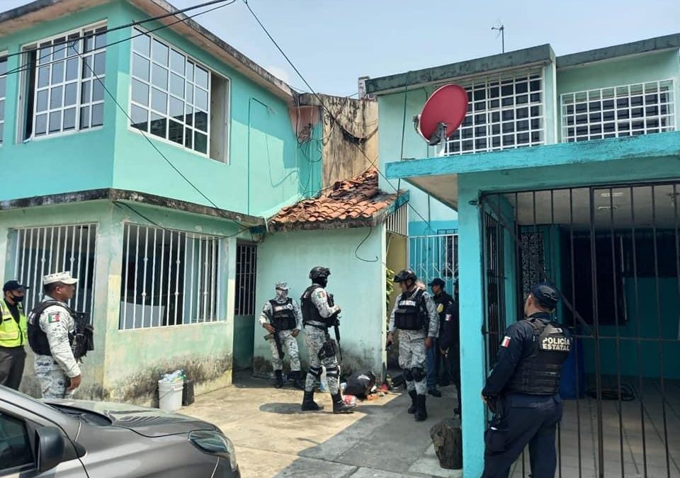 Rescatan a 50 migrantes en una casa de seguridad en Villahermosa