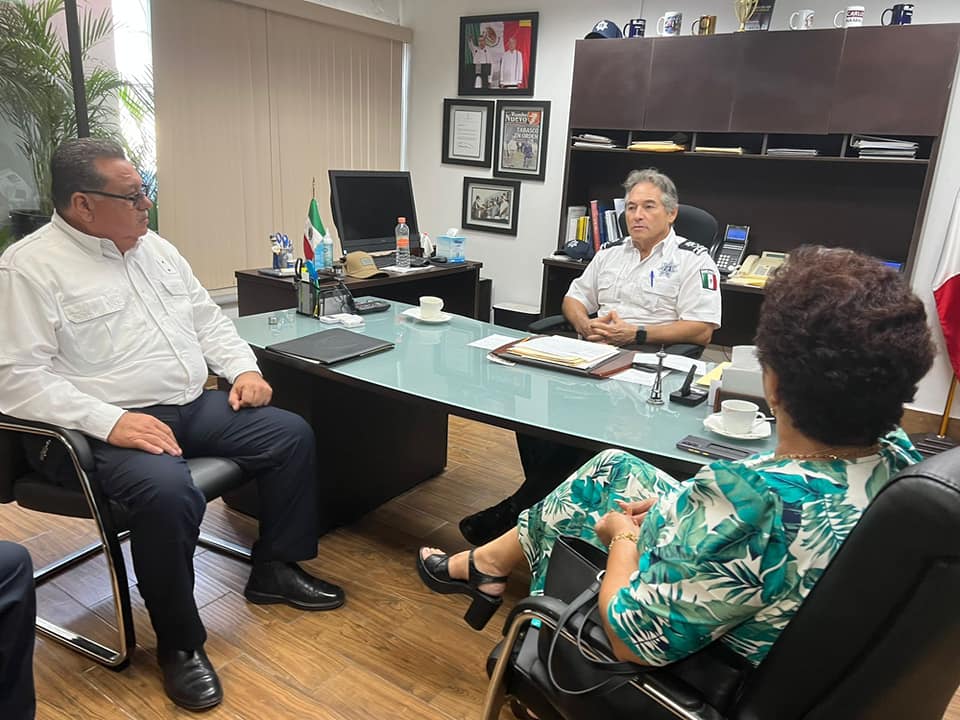Sostiene reunión alcadesa de Paraíso con el titular de SSPC, Hernán ...