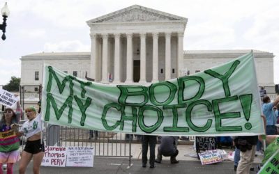 Eliminación del derecho al aborto en EU: Así afectará la salud y la economía de las mujeres