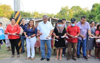 Gobierno de Comalcalco inaugura ampliación de red de energía eléctrica en “Oriente 6ta sección”, “El Comunal”