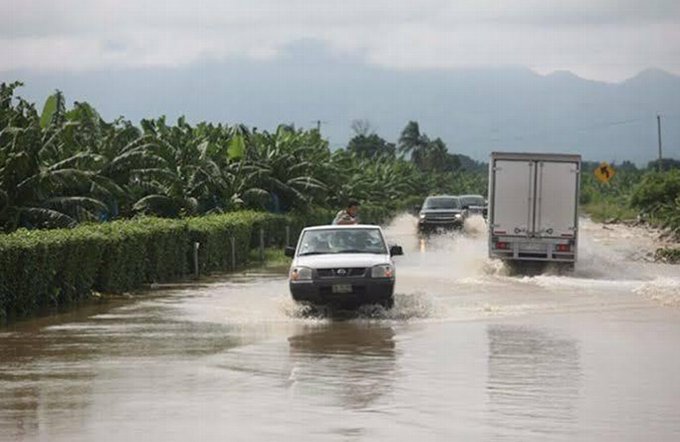 Centro, Tacotalpa y Teapa municipios más afectados por lluvias, ante deslaves presentados