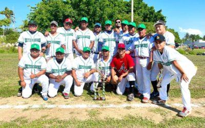 “Climeros de Carrizal” bicampeón del béisbol paraiseños