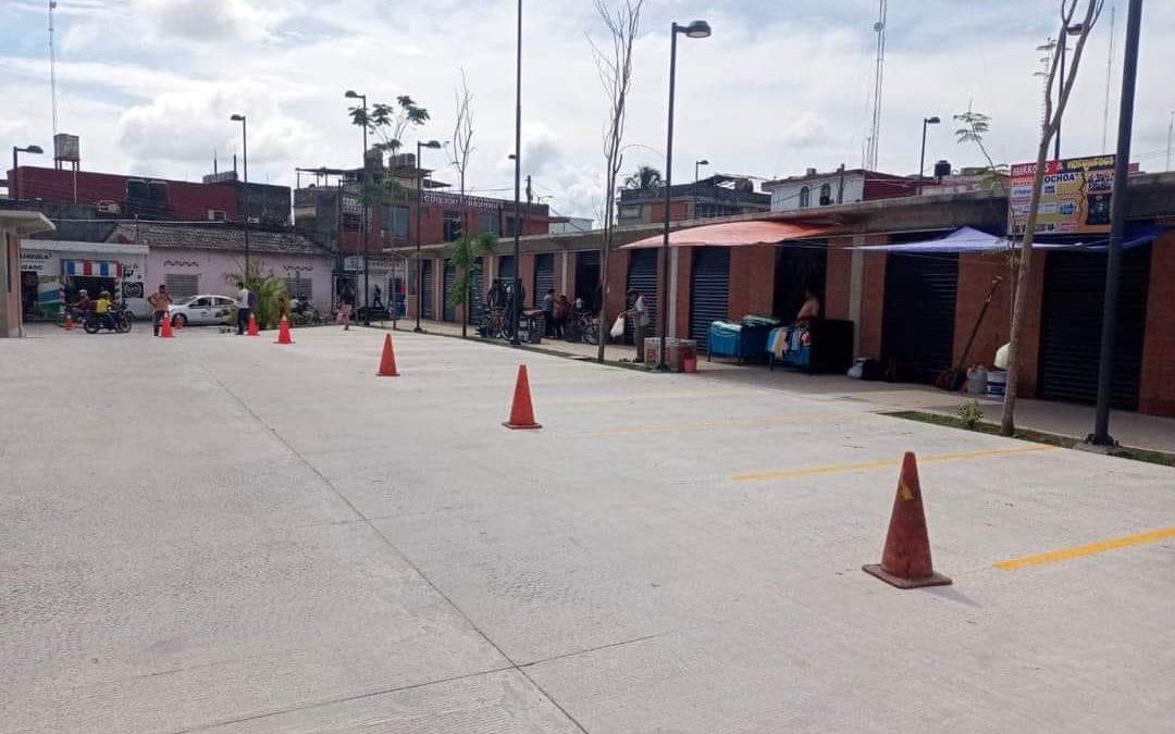 Informa el Ayuntamiento de Comalcalco que realizarán trabajos de mantenimiento en calles aledañas al mercado “27 de Octubre”