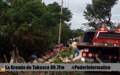 Cuatro heridos deja un choque entre tráiler y van del transporte público  en la Villahermosa – Frontera