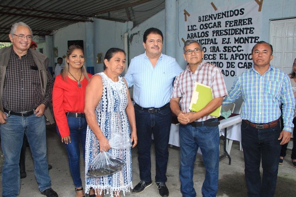 Entrega Óscar Ferrer Abalos 300 kilos de carne de pescado subsidiada en Monte de Oro